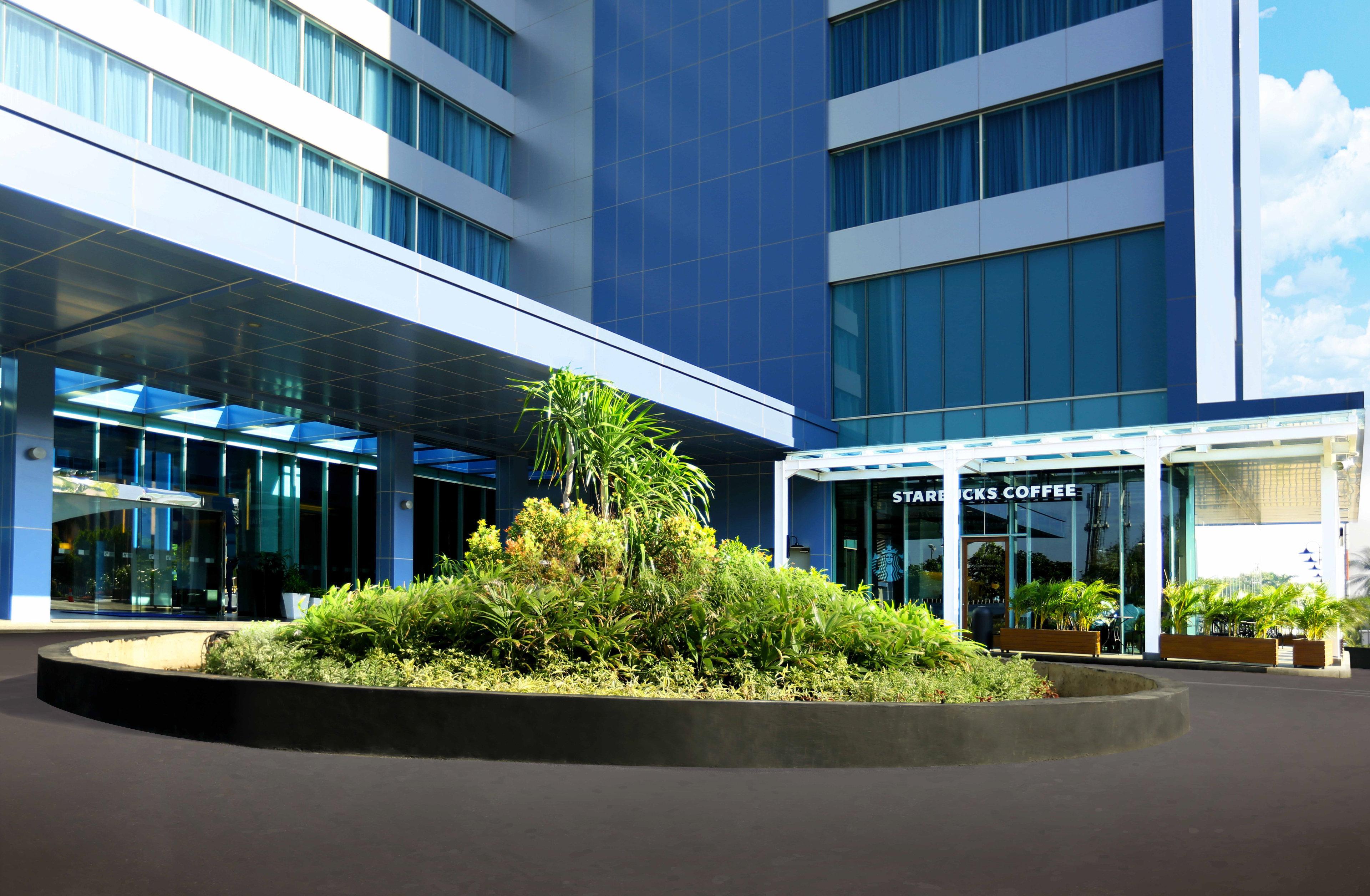 Holiday Inn Express Jakarta International Expo By Ihg Exterior foto