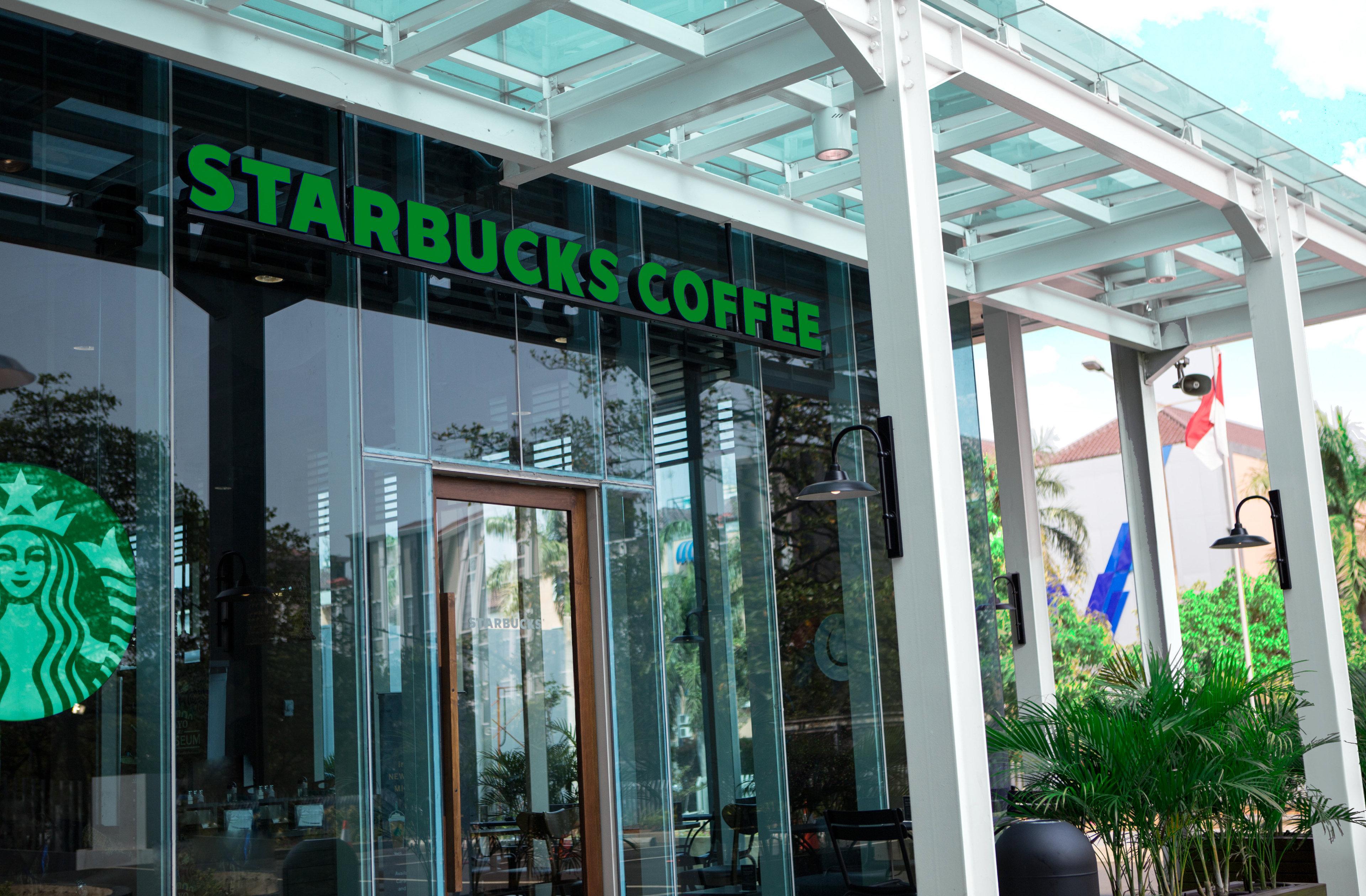 Holiday Inn Express Jakarta International Expo By Ihg Exterior foto